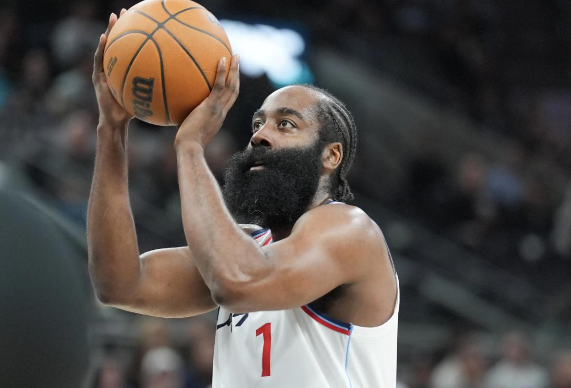 竞博官网app-关于国际比赛日洛杉矶快船调整名单以备意甲德甲倒计时，芝加哥公牛转会期止住颓势瞬间刷屏的信息