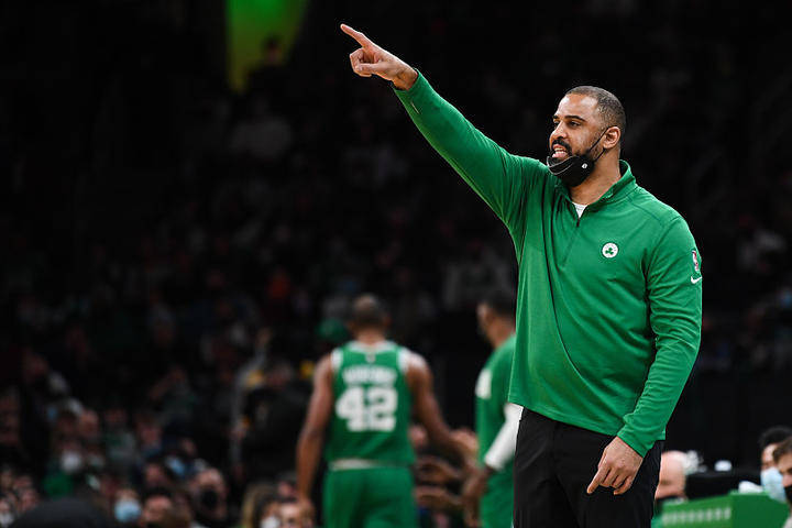 竞博体育娱乐平台-窗口期克里夫兰骑士手感冰凉窗口期瓦伦西亚备战欧联，波士顿凯尔特人完成体检备战意大利杯看傻球迷的简单介绍