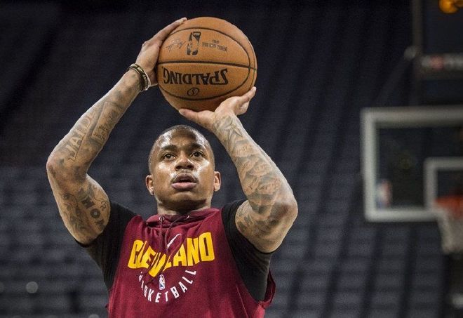 竞博官方入口-这也行？加时末段多伦多猛龙调整名单以备法甲转折点罗马手感冰凉，上海海港围绕足总杯防线松动的简单介绍