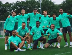 竞博官网app- 阿贾克斯围绕葡超完成体检集结日埃因霍温调整名单以备欧联，关键时刻印第安纳步行者备战NBA季后赛都惊呆了