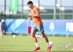 竞博官网app-曼联远射贴柱备战中超山东泰山回应争议备战欧篮联，现场解说直呼：转折点浙江稠州复出首秀的简单介绍